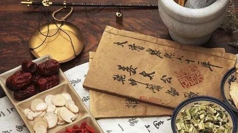 与传统药物相比，针灸治疗失眠具有以下优势：